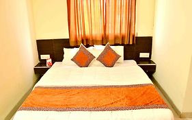 Vijay Nagar Hotel Indore 3*