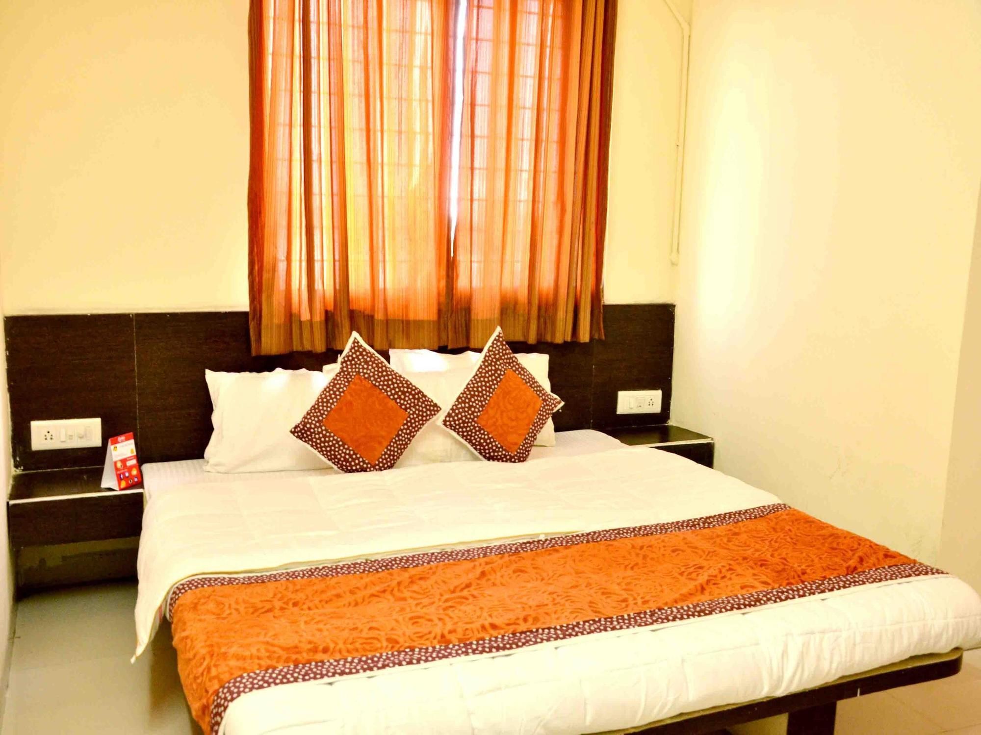 Hotel Vijay Nagar Indore Exterior photo